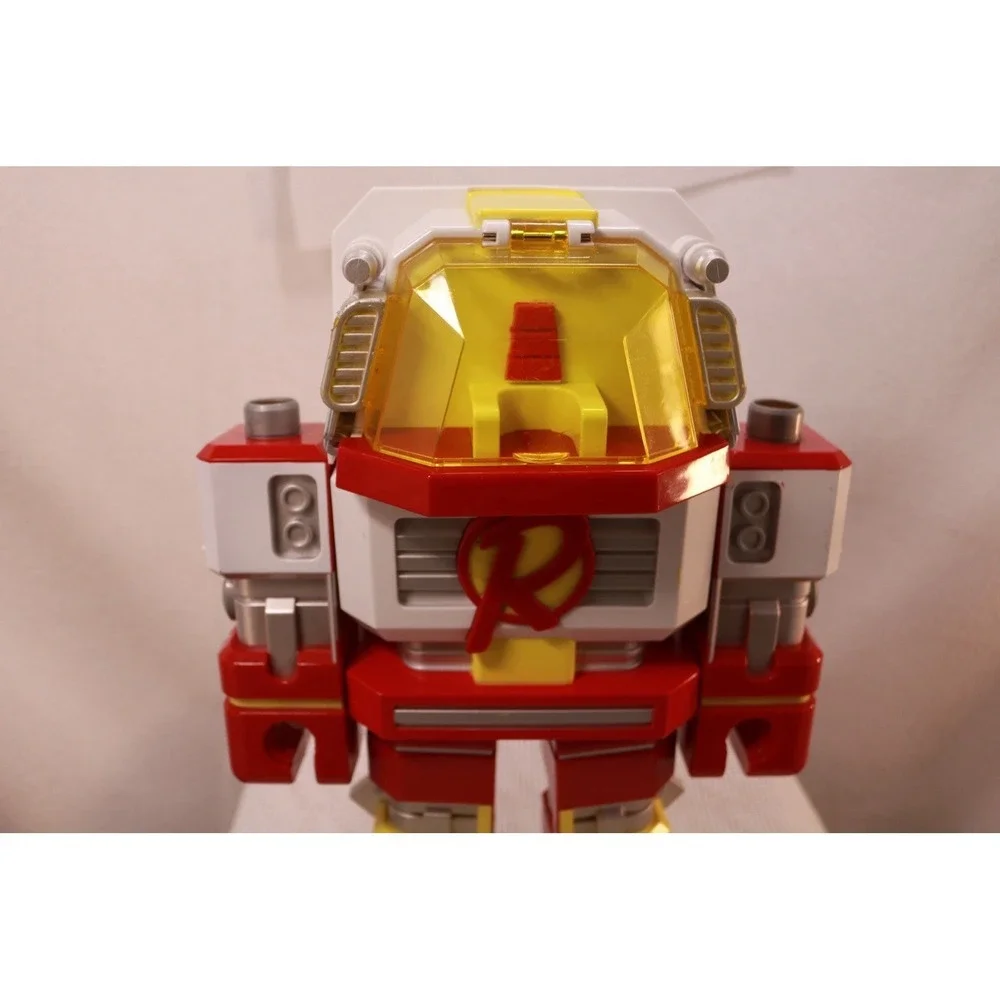 Ryan's World Mega Mecha Titan Robot Transforming Figure Red Yellow White 18in
